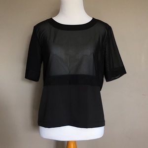 Lululemon Half Mesh Tee